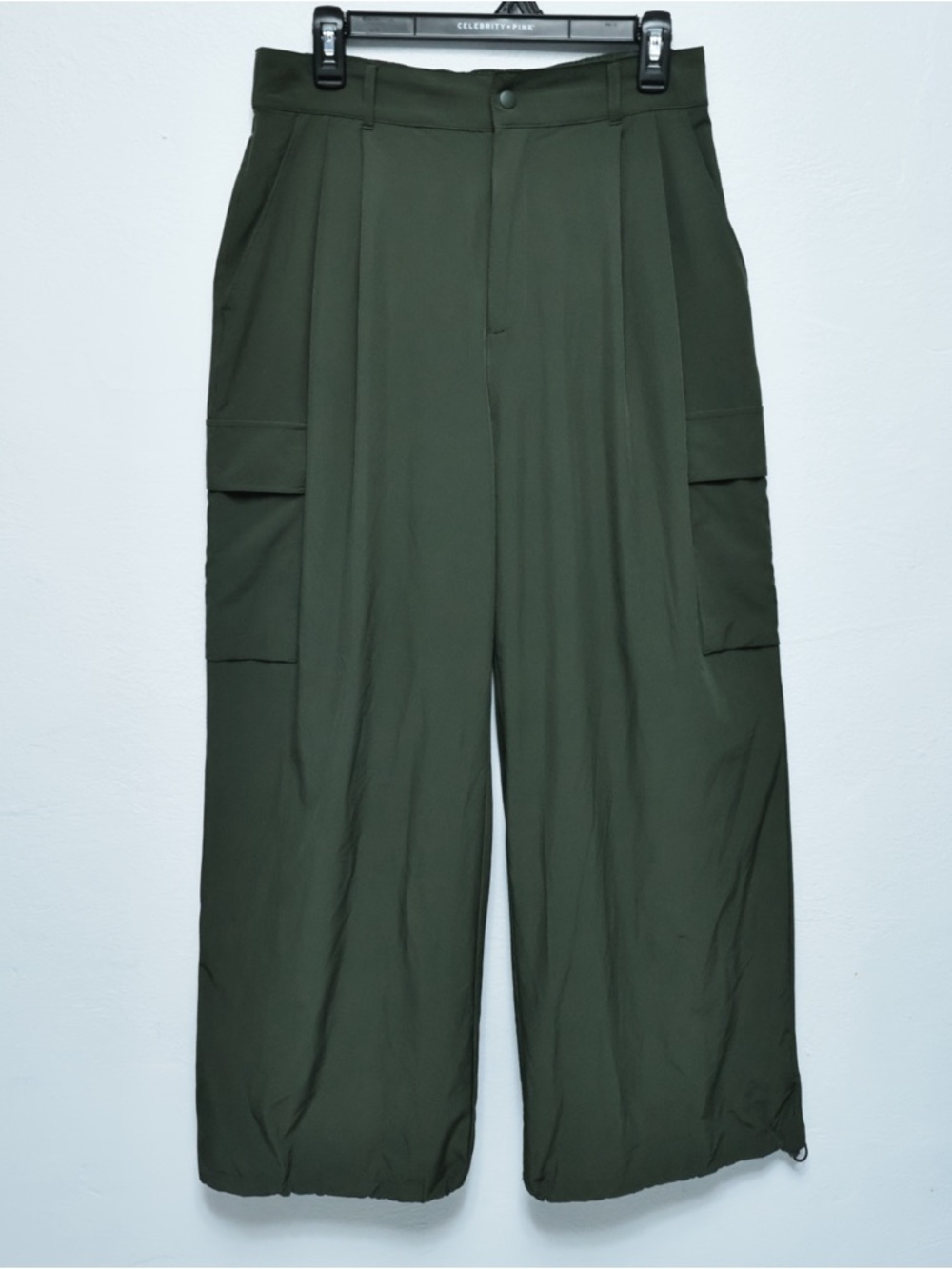 GAP Fit Cargo High Rise Wide-Leg Pants in Dark Olive Womens